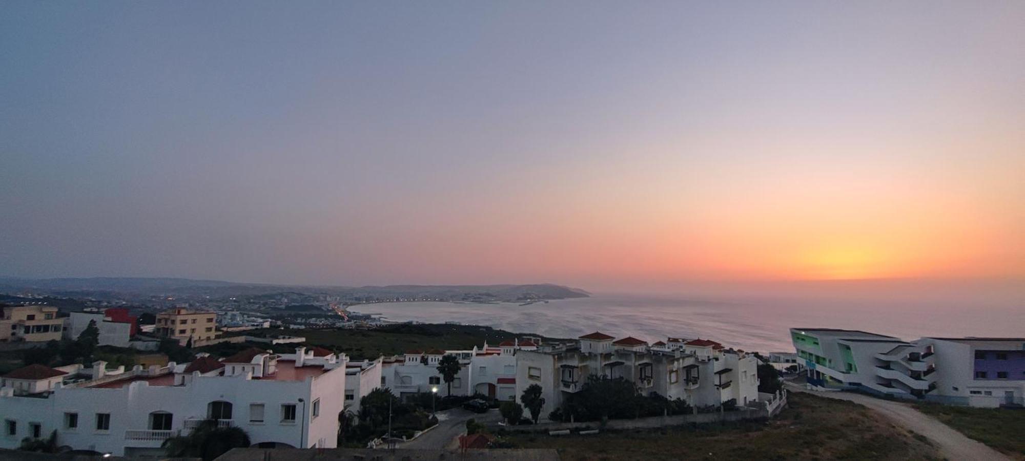 Magnifique Appartement De Standing A Tanger Avec Vue Sur Mer Et Acces Piscine 外观 照片